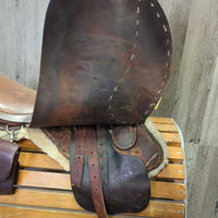 *DECOR ONLY - NOT FOR RIDING *TWISTED Tree *Antique Trail - Cavalry Saddle, 2x Trial Bags, Leathers, Irons, Fleece Flocked
