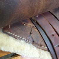 *DECOR ONLY - NOT FOR RIDING *TWISTED Tree *Antique Trail - Cavalry Saddle, 2x Trial Bags, Leathers, Irons, Fleece Flocked

