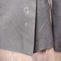 Show Jacket *vgc, mnr dirt
