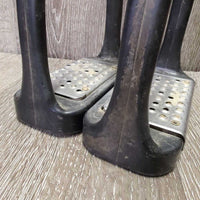 Pr Wide Base Plastic Stirrup Irons, cheese grater grips *gc, dirt, scuffs, rubbed grips, residue, rust, broken washer
