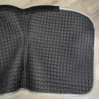 Quilt Dressage Pad, rolled fleece edges, piping *vgc, clean, pills, rubs, clumpy, mnr hair, fuzz, bare edge, threads, snags, unstitched
