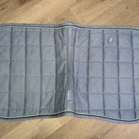 Suede Quilt Dressage Pad, 2x piping *vgc, clean, mnr hair, stains, threads, dust, rubs

