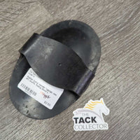 Rubber Curry, handle *vgc/gc, mnr dirt, scuffs, fading
