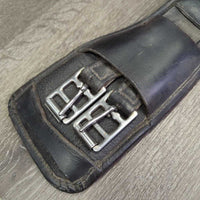 Padded Shaped Leather Dressage Short Girth, 2x els *gc/fair, v.creased, dirt, residue, thin spots, wavy edges, older dents, hair, film
