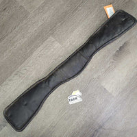 Padded Shaped Leather Dressage Short Girth, 2x els *gc/fair, v.creased, dirt, residue, thin spots, wavy edges, older dents, hair, film
