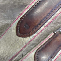 FS Flat Wide Padded Leather Girth, 2x els, d ring *vgc/gc, clean, rubbed, discolour, residue, mnr hair
