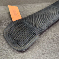 Padded Neoprene Cinch, 2x D Rings *gc, dirt, film, hair, faded, threads, edge rubs
