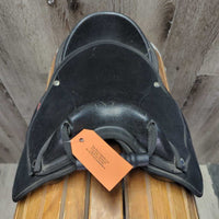 Synthetic Leadline Saddle *vgc, mnr dirt & hair
