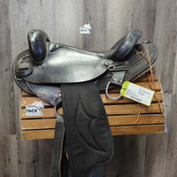 16" XW Big Horn Synthetic & Leather Endurance Saddle, 1 latigo, 1 off-billet, 2 laces, Plastic Stirrups, 2 Fender Hobbles Serial #: 116
