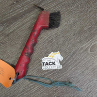 Plastic Handle Hoof Pick, brush, yarn *fair, bent bristles, v.dirty, residue
