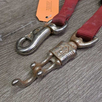 Nylon Trailer Tie, quick release, bull snap *gc, rust, sniff release, rubbed, frays, mnr stains, dirt, hair
