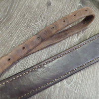 1.75" Narrow Double Leather Breastcollar, snaps *gc, dirty, film, rubs, dry, scrapes, xholes, hairy, clumpy

