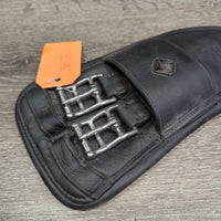 Padded Soft Leather Anatomical Short Girth, x2 els *vgc, mnr dirt, residue, threads hair, dirt
