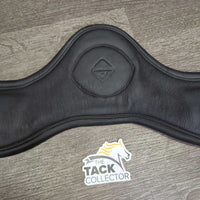 Padded Soft Leather Anatomical Short Girth, x2 els *vgc, mnr dirt, residue, threads hair, dirt
