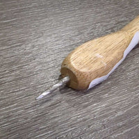 Cork Cleaner Tool, wire bristles *gc, tape, bent, mnr crushed bristles
