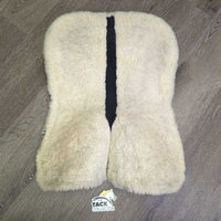 Quilt & Sheepskin Half Pad, Rolled Edges *gc/fair, clean, rubs, pills, flattened *Pommel: holey, thin, v.clumpy & stained
