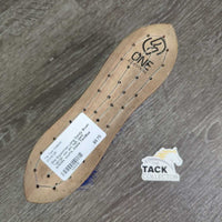 Long Dandy Brush *vgc/gc, mnr dirt, hair, bent bristles, scuffs, stains
