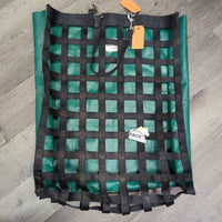 Slow Feed Hay Bag, 1 straps *vgc/gc, clean,folds/creases, residue, snags, scuffs, threads, peeling spots

