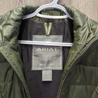 Puffer Jacket *vgc, mnr dirt, stains, hole
