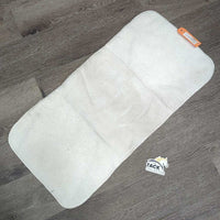 1 Fleece No Bow Leg Quilt *fair, clean, dingy, thin, mnr hair, stains, creases, v.pilly
