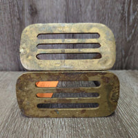 Pr Wide Base Metal Aussie Stirrup Irons **mnr mismatch *gc, older?, patina, residue, scuffs, rubs, oxidization
