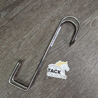 Metal Wire Bridle Hook *vgc, mnr rust, dirt, residue
