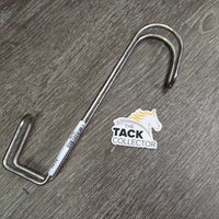 Metal Wire Bridle Hook *gc, rust, mnr dirt, residue
