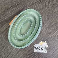 Rubber Curry Comb *gc/fair, v.faded, crackles, clean, mnr dirt, stains
