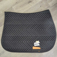 Quilt Jumper Pad *xc/vgc, clean, mnr hair, rubs, threads, manuf. error: crease
