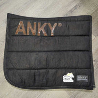 Microsuede Channel Quilt Dressage Pad, non slip top *gc, dirty, film, mnr hair, threads, rubs, pills, unstitched
