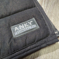 Microsuede Channel Quilt Dressage Pad, non slip top *gc, dirty, film, mnr hair, threads, rubs, pills, unstitched
