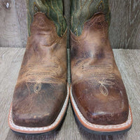 BOYS Square Toe Western Boots *xc, clean, toes: mnr dings, slices, scuffs & rubs
