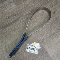 Shedding Blade, Hvy Plastic Handle *vgc, mnr dirt, scratches & stains
