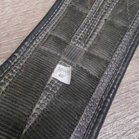 Neoprene Girth, padded center, x1 els *gc, clean, mnr dirt/residue, creased
