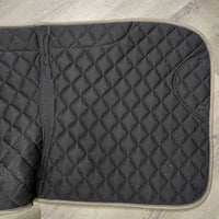 Mesh Quilt Dressage Pad, 1x mesh piping *vgc, clean, mnr hair, pills, threads, rubs, snags
