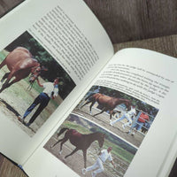 In-Hand : A Practical Guide to Preparing & Showing your Horse by K.J FitzGerald *xc, mnr rubs
