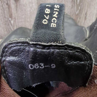 Square Toe Boots, Pull ON *vgc, mnr dirt, scuffs, dents & hairy inside
