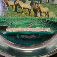 Plastic Decorative Plate "Bozen *fair, scratches, broken/nailed horse
