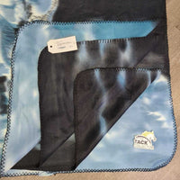 Soft Fleece Blanket "Horse" *new/like new, mnr hair
