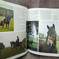 World Encyclopedia of Horses, Introduction by David Broome *gc/vgc, edge rubs & scrapes
