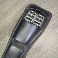 Thick Padded Leather Short - Dressage Girth, 2x els *vgc, clean, creases, mnr residue, hair, rubs & scratches
