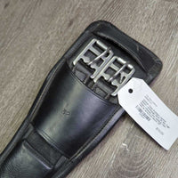 Thick Padded Leather Short - Dressage Girth, 2x els *vgc, clean, creases, mnr residue, hair, rubs & scratches
