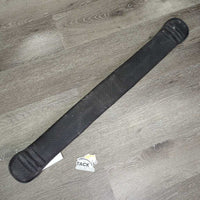 Neoprene Short - Dressage Girth *vgc, mnr film, dirt & hair, chipped/peeled edges
