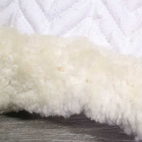 Quilt & Sheepskin Half Pad, wither cutout, rolled edges *fair, clean, tears, pilly, puckers, bare spot, mnr clumpy, dingy, rubs
