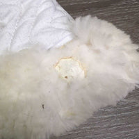 Quilt & Sheepskin Half Pad, wither cutout, rolled edges *fair, clean, tears, pilly, puckers, bare spot, mnr clumpy, dingy, rubs
