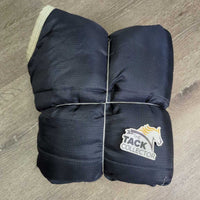 200g Stable Blanket, twine tail *gc, clean, mnr stains, undone binding, residue, puckers, rubs, threads, snags, holes
