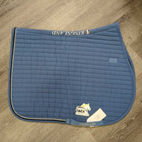 Quilt Jumper Pad, 2x piping *vgc, clean, cut tabs, creases, puckers, hair, mnr dirt, rubs
