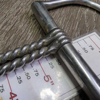 Double Twisted Wire Huntert D Ring Bit *gc, mnr dirt, residue
