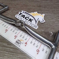Thin Hunter D Ring Snaffle Bit *gc, clean, scuffs, rubs, stains, scratches
