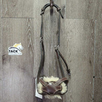 Flat Monocrown Figure 8 Noseband, Sheepskin, 2x Buckles *gc, scrapes, stiff, xholes, rubs, creases
